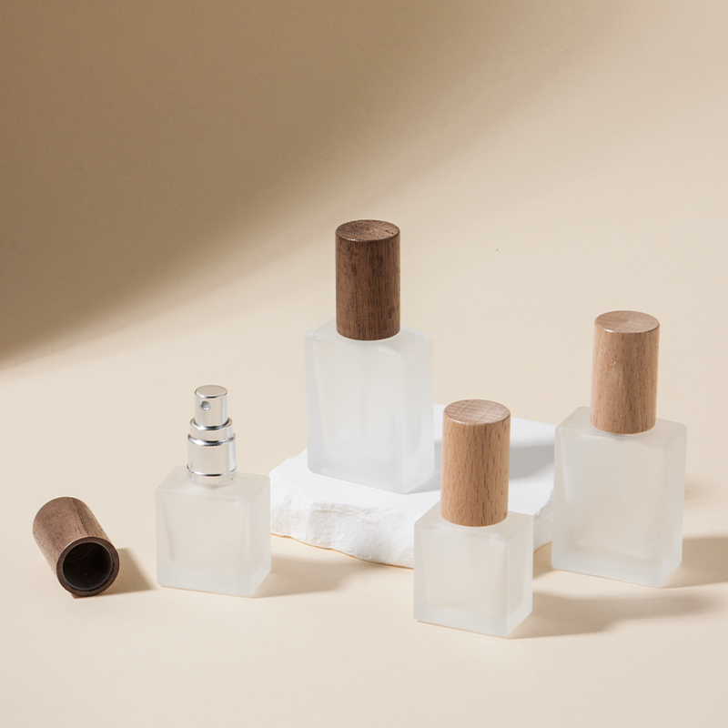 Perfumy 2,7 uncji w ml: Dokładna konwersja i przewodnik po szklanych butelkach